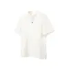 Camiseta Patchwork de Verão com Gola Alta Curta para Homens 2025 Nova Marca Tendência Branco Puro Decote V Camisa Básica Top Masculino