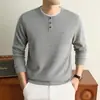 Sudadera con Doble Cuello y Falsa Tapeta Estilo Old Money para Hombre, Nueva Colección Otoño 2026, Cuello Redondo Casual de Manga Larga, Sudadera Básica para Hombre