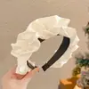 Diadema de Nuevo Estilo 2026 con Diseño de Corona Alta, Elegante Pasador de Perlas Artificiales, Diadema de Lujo Ligero Inspirada en Chanel para Uso Diario con Dientes