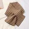 Bufanda Pequeña de Cuadros Príncipe de Gales para Mujer Otoño e Invierno Estilo Coreano Versátil ins Moderna Cálida Protector de Cuello Bufanda de Punto para Cuello