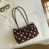 Bolsa de ombro de veludo cotelê com poá retrô para mulheres, nova coleção outono/inverno 2026, bolsa tote casual, acessório versátil