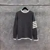 Suéter de Lã Grosso com Borda Branca de Inverno Tom's, Gola Redonda, para Homens e Mulheres, Casual, Moderno e Versátil, Corte Amplo