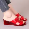 Pantuflas de Plástico Transparente Gelatina Caladas para Baño Suela Gruesa Antideslizantes Anti-Olor Fáciles de Lavar Hogar Tacón de Cuña de Goma Suave Pantuflas Antiguas