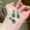 Atacado de fábrica pequeno vermelho departamento material perigoso natural yang verde jade cabaça pingente s925 prata incrustado novo design chinês