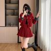 Tiro Real Otoño e Invierno Nuevo Retro Francés Dos Piezas Falsas Costuras de Mezclilla Estilo Pequeño Chanel Abrigo Falda Plisada Estilo Occidental Conjunto de Dos Piezas