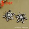 A3586 Opciones Multicolor 3g Copo de Nieve Navideño Materiales DIY Hechos a Mano Colgante de Metal Venta al por Mayor desde el Fabricante