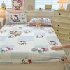Juego de tres piezas de falda de cama de leche polar para otoño e invierno, cálido y grueso, con dibujos animados, sábana de tatami para cama individual, protector de colchón individual, artículo individual