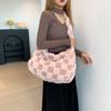2023 Nova Bolsa de Ombro de Outono de Pelúcia Xadrez Fresca Literária Feminina Bolsa de Axila Casual Cor Sólida Peluda Bolsa Mensageiro