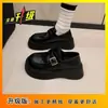 Sapatos de Couro com Solado Grosso para Mulheres 2026 Novo Estilo Primavera Estilo Britânico Mocassins com Solado Macio para Mulheres Aumentadores de Altura Versáteis Slip-Ons