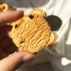 Presilha de Cabelo Criativa Simulação de Biscoito Engraçada Patinho de Borracha Personalidade Doce Fofa Estudante Presilha de Cabelo
