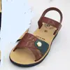 Sandalias para madre de mediana edad mujer Verano nueva moda planas antideslizantes resistentes al desgaste sandalias para mediana edad y ancianos