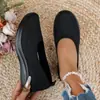 Sapatos para Mulheres 2025 Verão Novo Estilo Boca Rasa Slip-On Respirável Tamanho Grande Sapatos Casuais Transfronteiriços Solado Macio Sapatos de Mãe