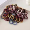 Elásticos de Cabelo Infantis, Prendedores de Cabelo para Bebês, 100 Peças em um Saco, Anéis de Toalha Sem Costura, Anéis para Polegar, Prendedores de Cabelo Não Danificam, Prendedores de Cabelo para Meninas