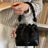 Bolsa Saco Tendência para Mulheres 2026 Primavera Novo Estilo Bolsa Transversal Bolsa de Ombro para o Dia a Dia da Mulher Grande Capacidade