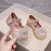 Zapatos de piel para niña, zapatos de princesa Elsa, nueva colección primavera/otoño 2025, zapatos de actuación con pedrería, zapatos de suela blanda para niños, bailarinas de cristal para niñas pequeñas