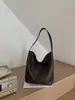 Bolso tote de cuero suave curtido vegetal para ir al trabajo gran capacidad mujer 2026 estilo nuevo popular este año bolso de hombro hobo relajado en stock