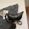 Bolsa Croissant Retrô de Nicho Transfronteiriça 2026 Novo Modelo Ins para Comutador Bolsa de Ombro para Celular Bolsa Transversal Bolsa de Dumpling Tendência