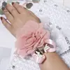 Produtos de Casamento Amados Flor de Pulso para Casamento Noiva de Casamento Madrinha Irmãs Flor de Mão Estilo Coreano Flor de Pulso de Tecido Flor de Mão