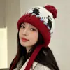 Novo Chapéu de Lã Jacquard de Pinguim Fofo para Mulheres, Chapéu Espesso Quente para Outono e Inverno com Abas para Orelha e Tiras de Amarração