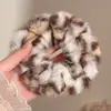 Goma para el pelo de pelo sintético de visón para otoño e invierno para mujer, Nueva y moderna liga para el pelo 2026 con un tacto de alta gama, Accesorio peludo para el pelo