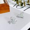 Pendientes Corazón Bertha Liya Textura Tallada Plegada Aguja de Plata S925 Diseño Elegante Retro Francés