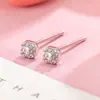 Brincos Quadrados Pequenos Estilo Novo para Mulheres, Luxo Leve, Sensação de Alto Padrão, Diamante Geométrico Quadrado, Exquisitos, Versáteis para o Dia a Dia