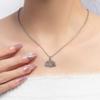 Collar de loto luminoso para mujer con colgante de loto transfronterizo, adhiérase a la personalidad, venta al por mayor de fábrica, femenino