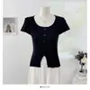 Suéter de Tricô Manga Curta Gola U de Botão Único Estilo Coreano, Novo Top Slimming Slim Fit Verão 2026 com Fendas Laterais
