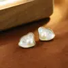 Brincos em Forma de Vieiras para Mulheres, Brincos com Pino de Prata 925, Pérolas Naturais de Água Doce, Acessórios de Orelha Modernos de Luxo Leve de Design de Nicho