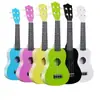 Ukelele de 21 pulgadas Guitarra Pequeña Colorida para Principiantes Mini Instrumento Musical Tocando el Ukelele Instrumento de Plástico Suministro Transfronterizo