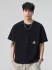 Roupas Masculinas Fengshe / Camiseta de Manga Curta Pesada 320g, Estilo Americano, Acabamento Robusto, Lavada Asut, Top com Bolso no Peito para Homens