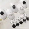 Nueva Celebridad de Internet Copo de Nieve Aleación Joyería para Uñas Estilo Lujo Ligero Pintura en Spray Color Navideño Accesorios de Decoración para Uñas Pegatinas Venta al por Mayor