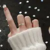 Anillo Minimalista Cool con Forma de Corazón para Mujer, Diseño Hueco, Apilable Versátil, Anillo Abierto de Moda Único, Anillo de Dedo Índice de Nicho, Moderno