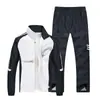 Conjunto Esportivo de Casal Primavera e Outono Transfronteiriço Roupa Esportiva para Corrida Jaqueta de Manga Longa Tamanho Grande Casual para Exterior Traje de Grupo