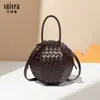 Nova Bolsa Criativa Tecida à Mão Portátil Cor Sólida Hortênsia Texturizada Simples Feminina de Mão Ombro Transversal