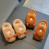 Pantuflas de algodón para niños estilo dona, para otoño e invierno, unisex, cálidas y con forro de felpa, para usar en interiores, a juego para padres e hijos, y pantuflas para bebé con talón cerrado.