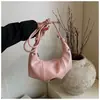 Primavera 2025 Nuevo Bolso Cuadrado Pequeño Casual Texchy de Diseño de Nicho Estilo Occidental Bolso de Hombro Cruzado de Moda para Mujer
