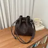Bolsas de Palha de Grande Capacidade para Comércio Exterior Femininas 2026 Novo Estilo Moda para o Dia a Dia Bolsa de Ombro Único Bolsa de Mão Simples