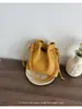 Bolsa Saco de Alto Valor Transfronteiriça Feminina Estilo Novo Design de Nicho Textura Trançada Bolsa para o Dia a Dia Grande Capacidade Ombro Único Transversal