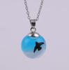 Trabajos creativos hechos a mano transfronterizos collar esférico personalizado cielo azul Mori nubes blancas resina de vidrio colgante DIY