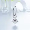 Nuevo Diseño de Nicho de Henson Jewelry Aro para Oreja Sin Costura de 0.8 mm de Diámetro Colgante de Cruz Joyería para Piercing
