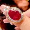 Joia Nova 2025 Zhuangshengsheng Base de Cobre Banhada a Ouro Coríndon Vermelho Sintético Forma de Ovo Conjunto de Luxo Pedra Principal 12*16