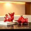 Adorno Creativo de Cerámica para Mercado Alcista Decoración de Escritorio para Sala de Estar de Casa u Oficina Alcista Disparándose Regalo de Inauguración