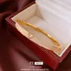 Pulsera de Hebilla con Letra Electrochapada en Oro Real de 18K, Pulsera Exquisita, de Moda y de Gama Alta, Pulsera Versátil para el Día a Día para Mujeres, Nicho