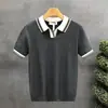 Camiseta de malha fina simples e elegante com gola virada para homens, suéter casual moderno de seda gelada de manga curta para homens, camisa de meia-manga de verão para homens