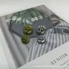Botones Metálicos Vintage Estilo Chanel de Alta Calidad Patrón de Abeja Aleación Botón Cosido a Mano Hebilla Decorativa para Abrigo Camisa Suéter