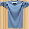 Camiseta de manga longa lisa para primavera e outono para homens, estilo ins Hong Kong, corte solto, preto puro, gola redonda, tamanho grande, top de base