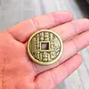 Pequeño Colgante Grueso Flor Fantasma Montaña Cinabrio Bagua Artesanías Taoístas Moneda Antigua de Cobre Colgante Estilo Popular Taoísta