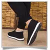 Zapatos de algodón de invierno gruesos, cálidos y mullidos - antideslizantes, cómodos y la elección perfecta para personas mayores para usar en interiores y exteriores