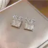 Pendientes de botón de circonita con lazo súper brillantes, frescos, dulces, de verano, a la moda, versátiles, de lujo ligero, sensación de alta gama, accesorios de pendientes de nicho